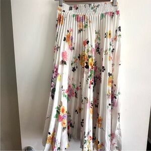 Zara Floral A-Line Skirt - Multicolor on White